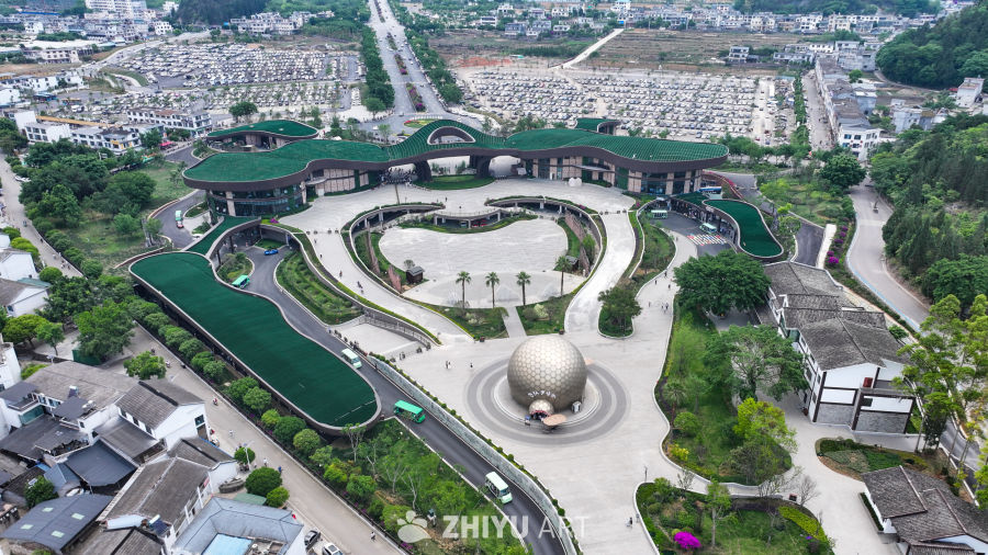贵州万峰林游客服务中心地标建筑航拍 4