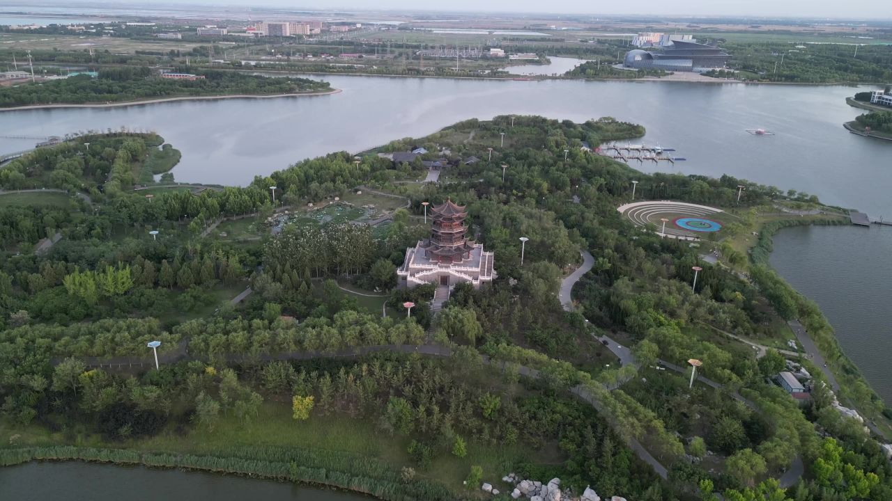  山东东营清风湖公园多宝塔航拍