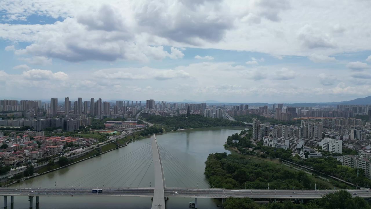  航拍江西赣州飞龙大桥