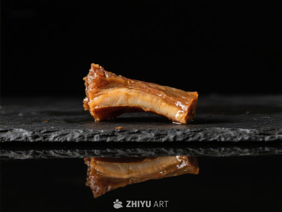 酱汁排骨特写，黑色背景映衬 401