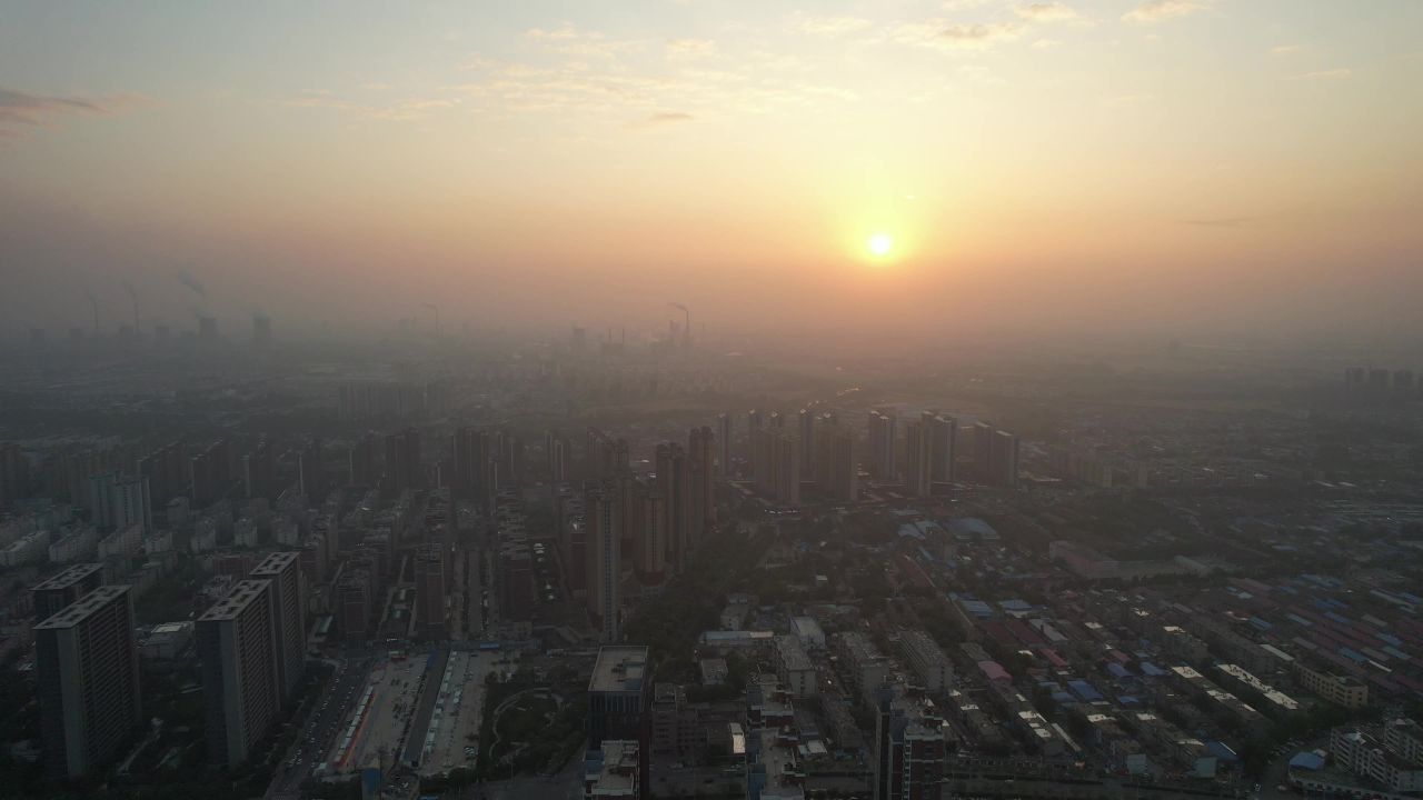 城市日落晚霞夕阳自然风光航拍  