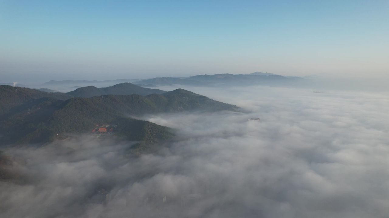 祖国壮丽河山清晨云海云雾缭绕航拍 