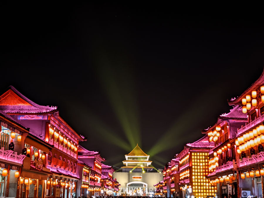 夜晚的古街