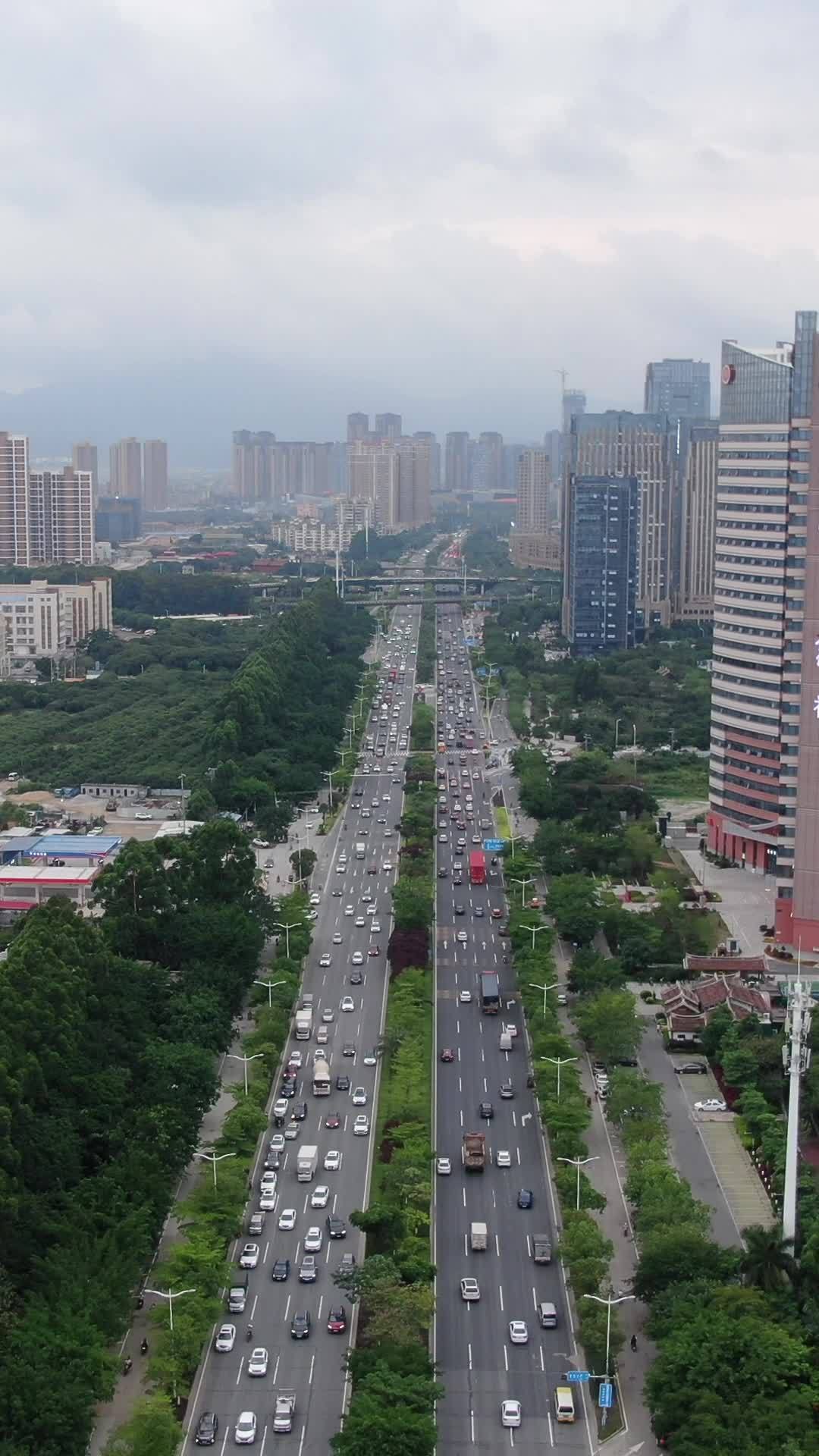 都市繁忙景象