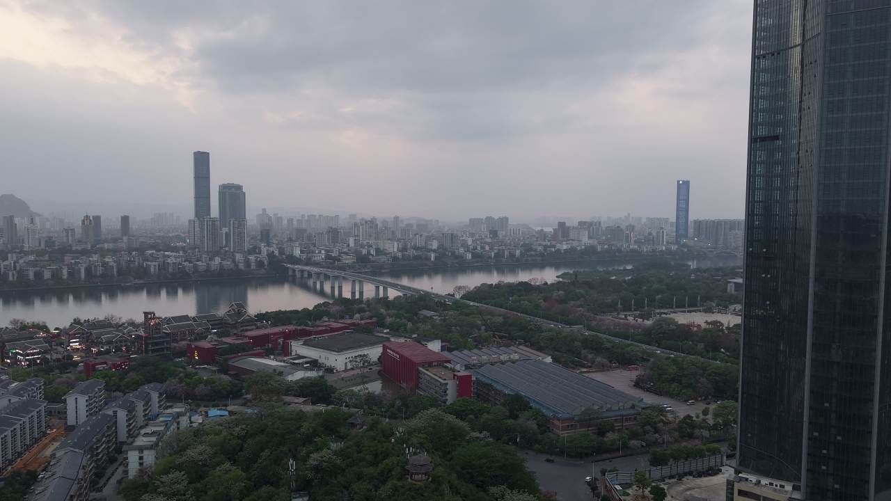 柳州 25