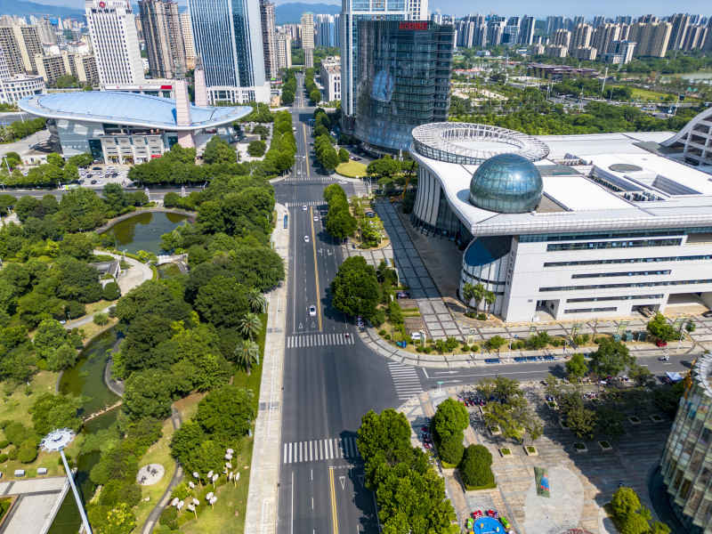 江西吉安城市风光航拍图 