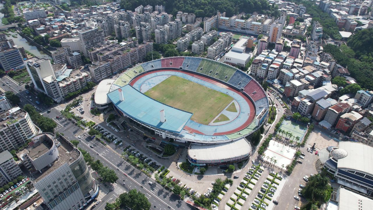 福建龙岩体育中心体育馆航拍
