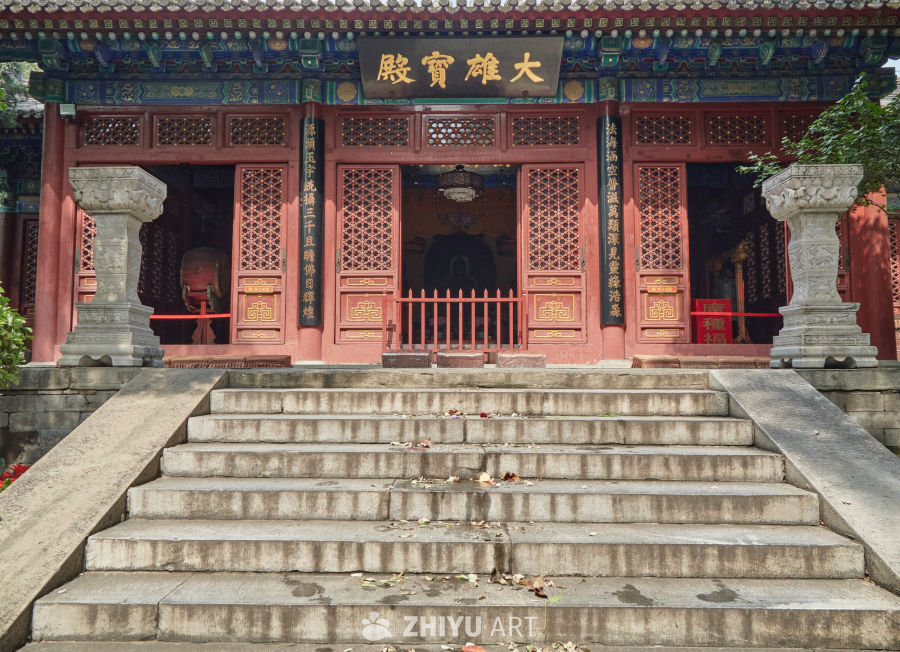 北京市西城区法源寺内大雄宝殿