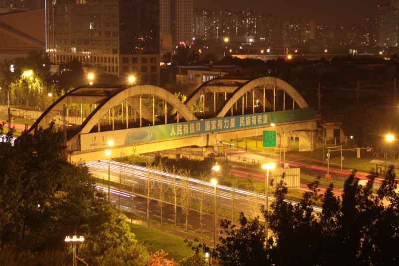 成都市东三环车轨夜景 2