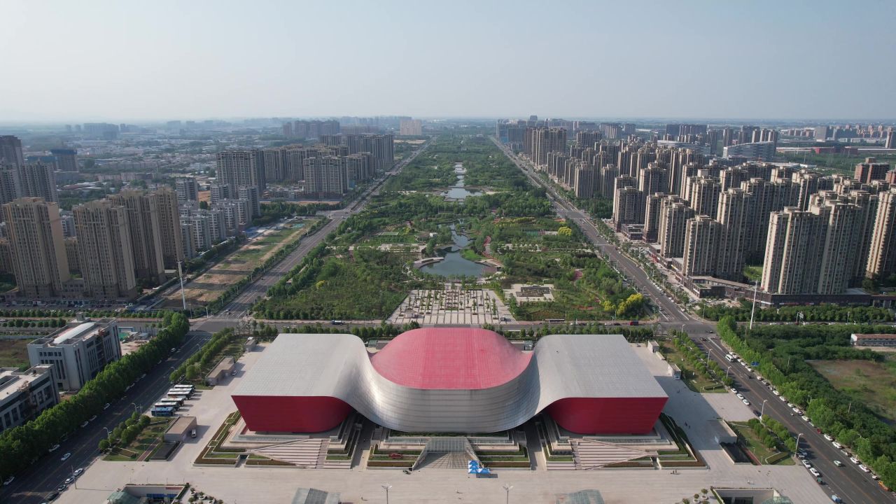 航拍河南许昌科技广场许昌海洋馆