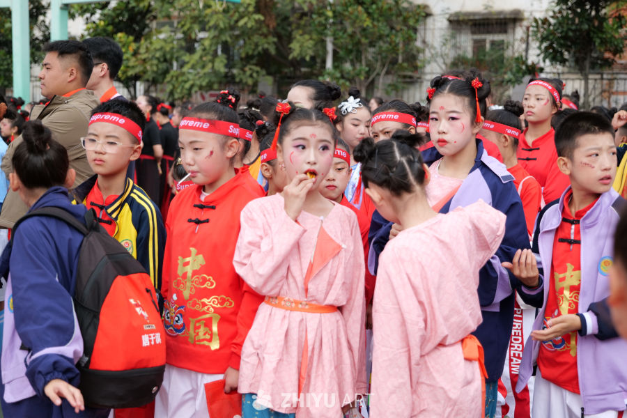 中小学生体育活动展示 176