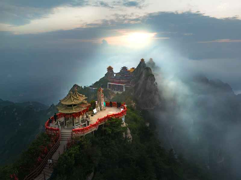 老君山