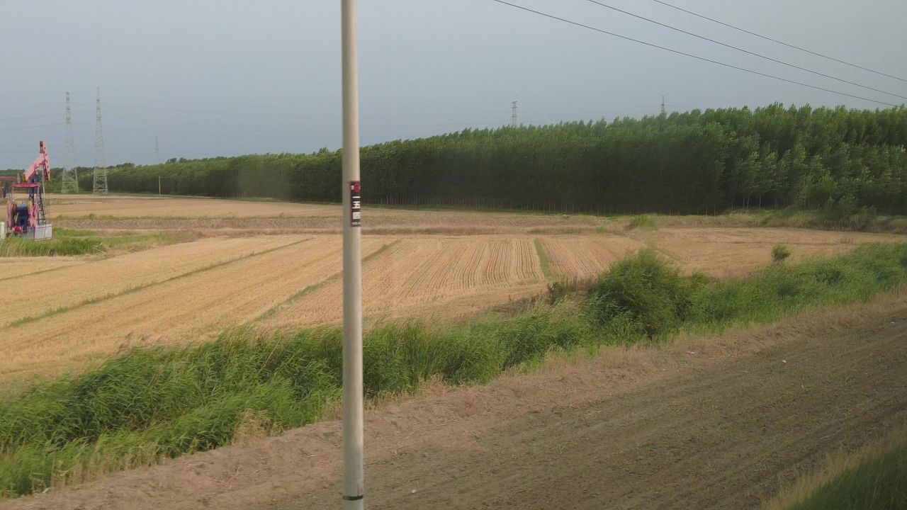 旅途火车高铁旅游窗外风景实拍  