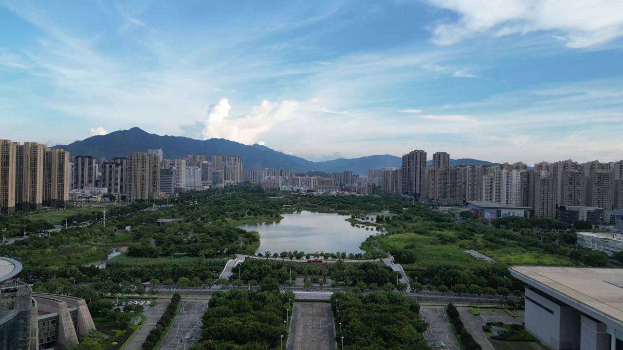 航拍福建龙岩龙津湖公园
