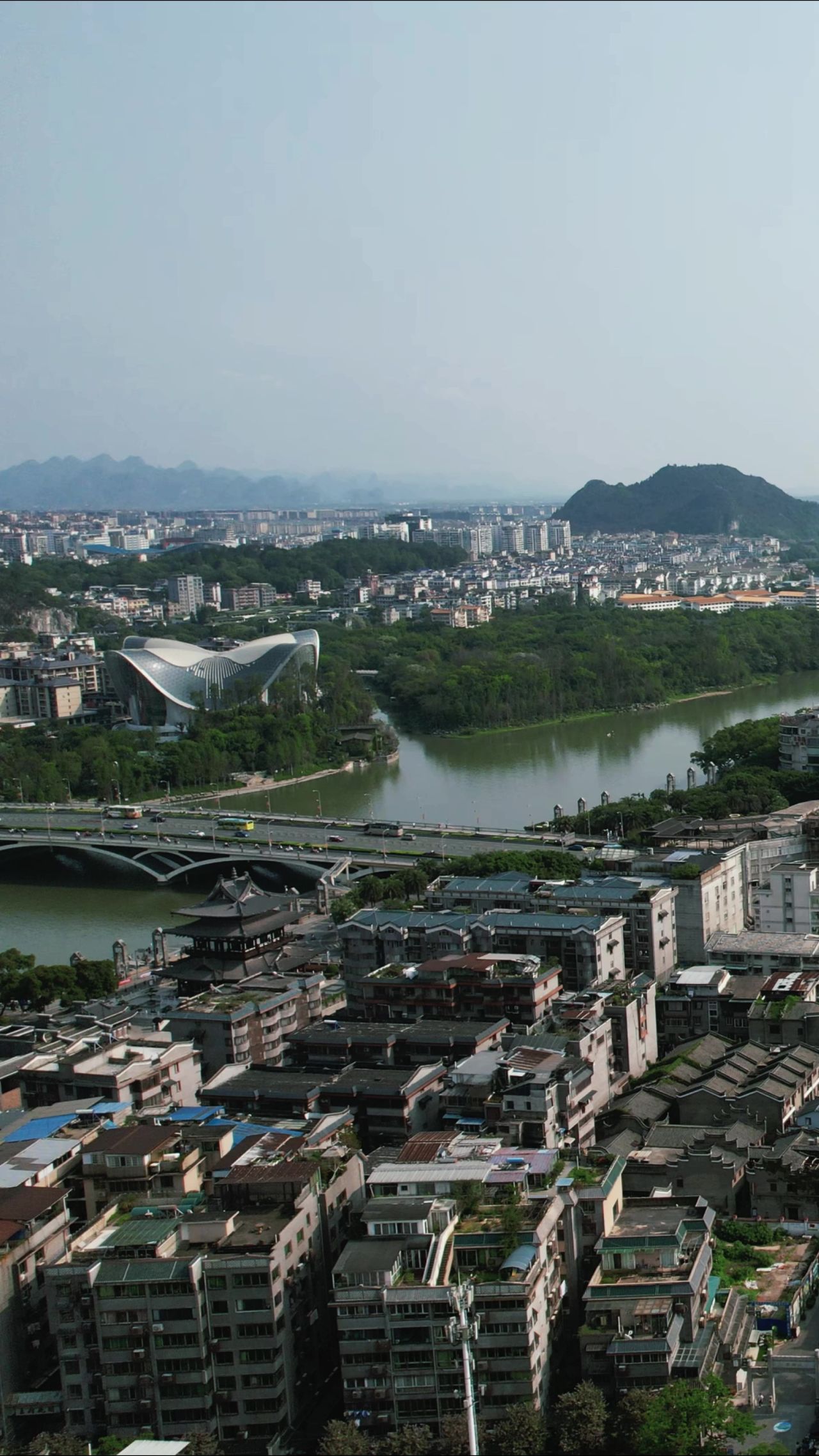 桂林城市风光竖屏航拍