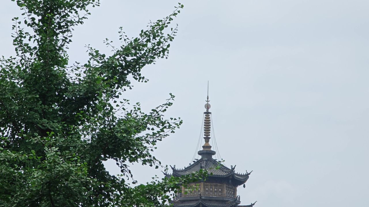 日月双塔