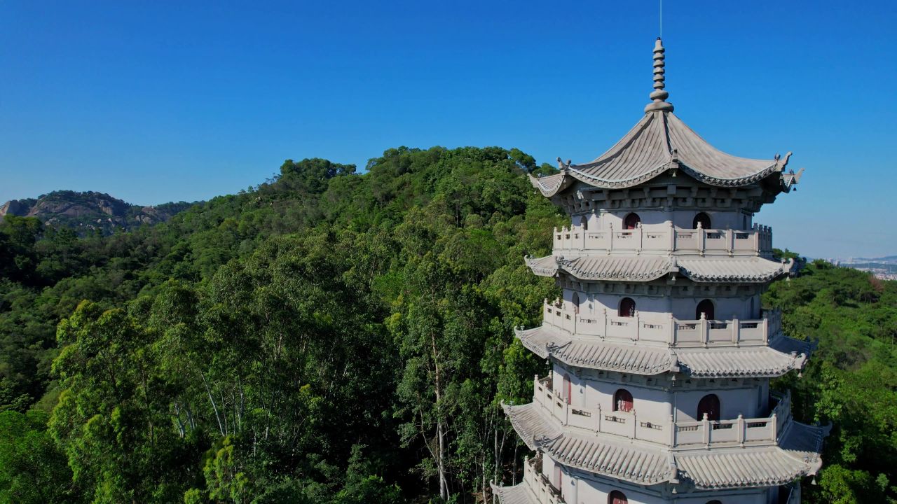 航拍漳州龙文塔景观