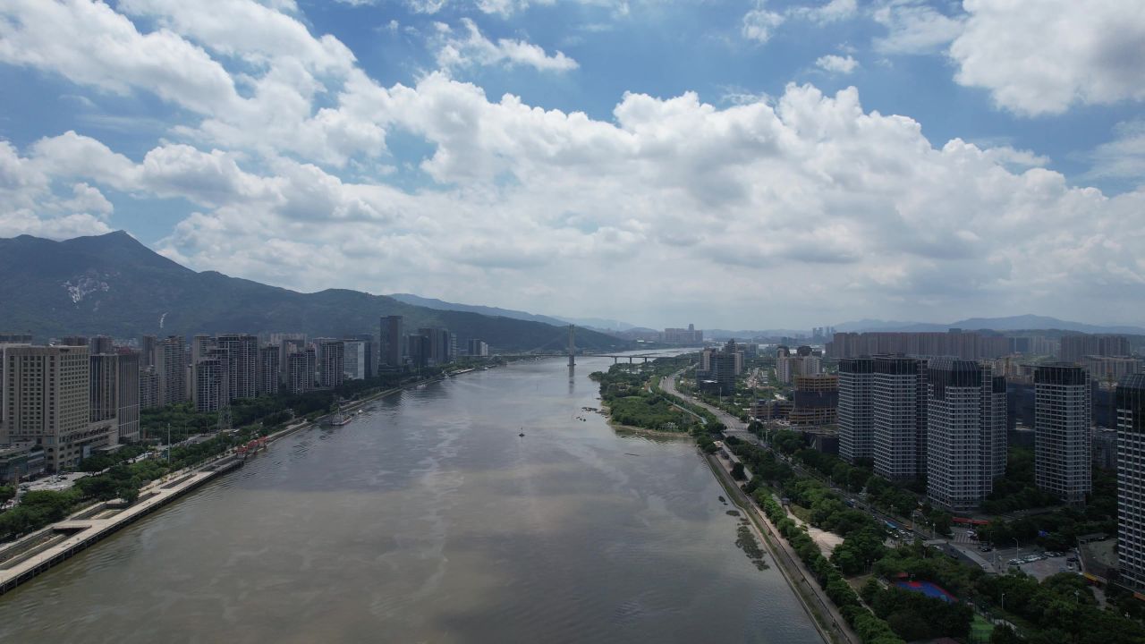 福建福州闽江风光鼓山大桥