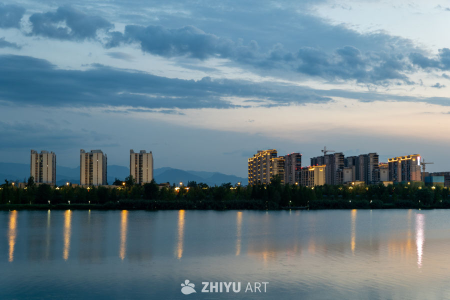 落日下的大桥 32