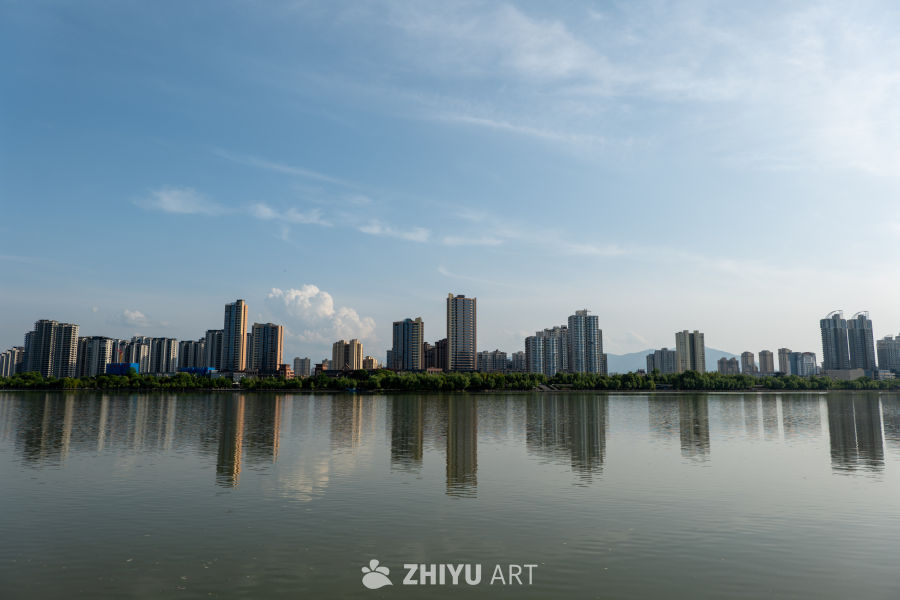 江边美景及帆船 9