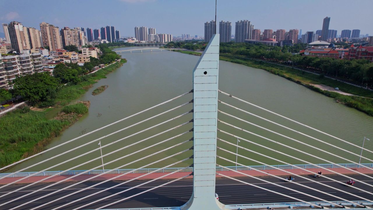 航拍厦门银湖大桥 7