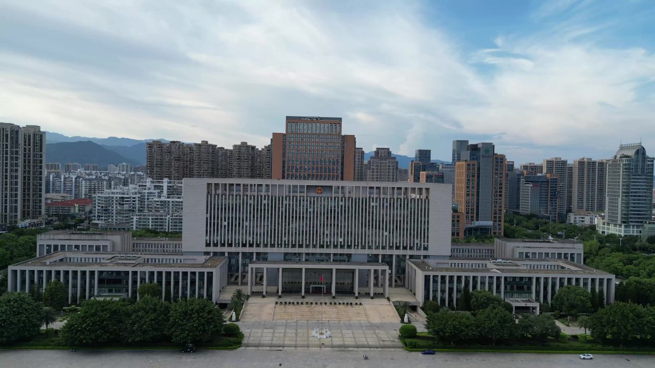  航拍福建龙岩市政府人民广场