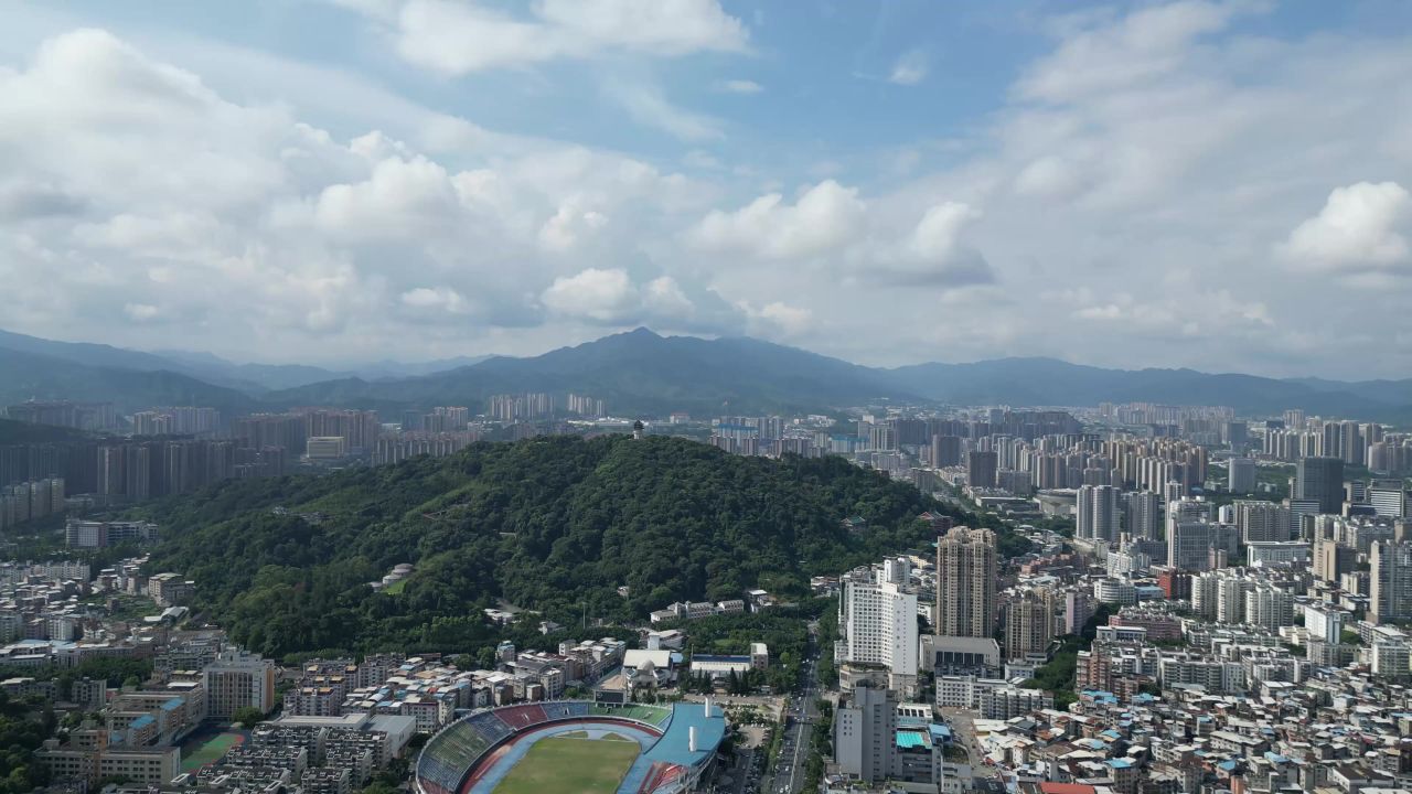  航拍福建龙岩城市大景