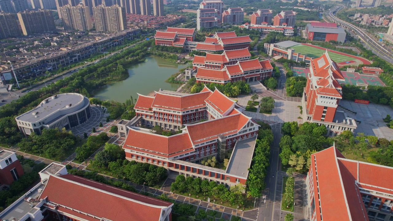 航拍厦门医学院景观 