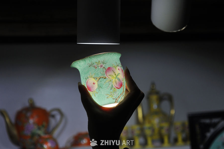 瓷器通透光照 6