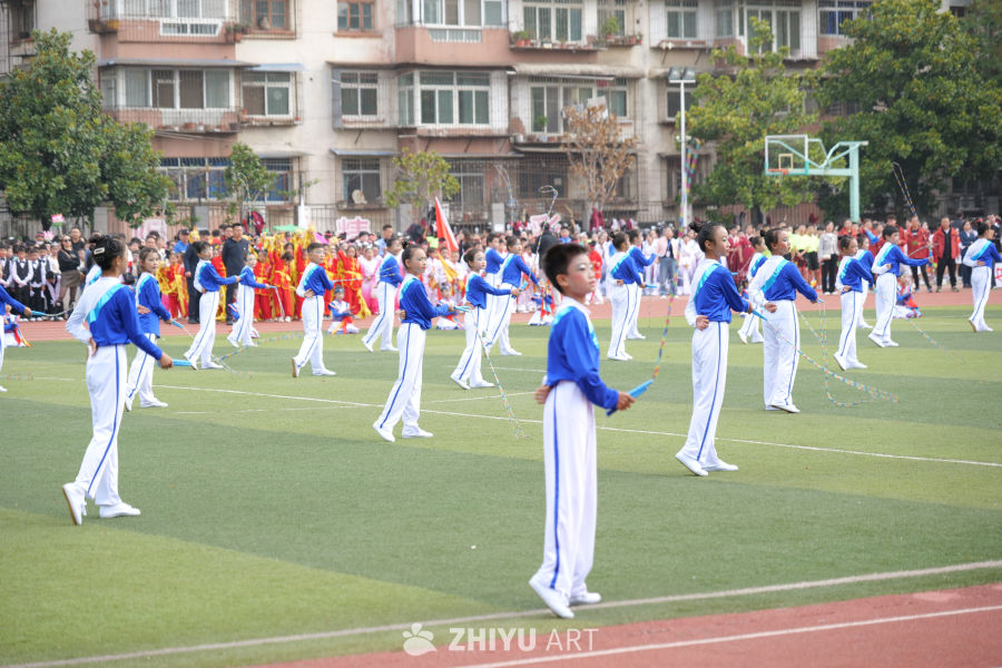 中小学生体育活动展示 97