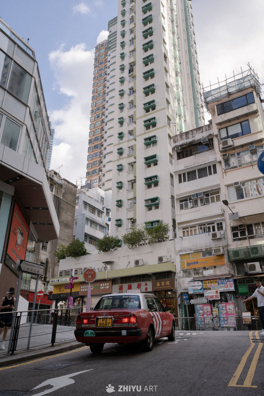 香港街头的红的士