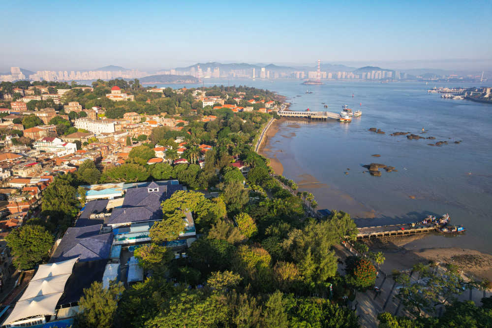 厦门航拍鼓浪屿风光