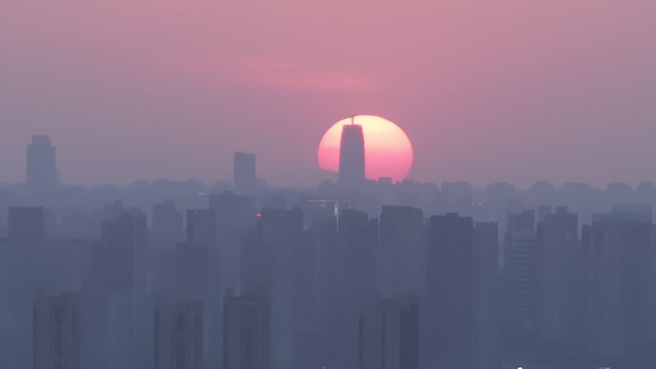城市日落
