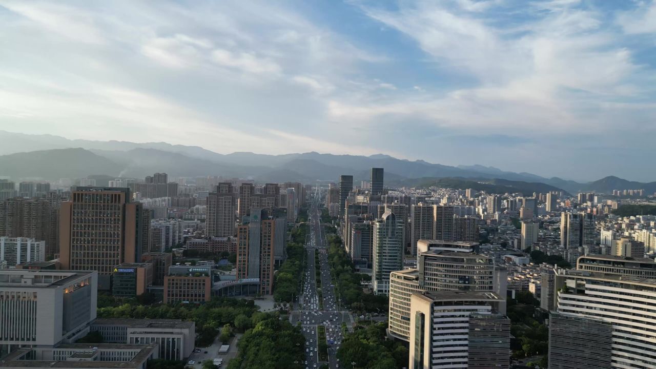  航拍福建龙岩龙岩大道