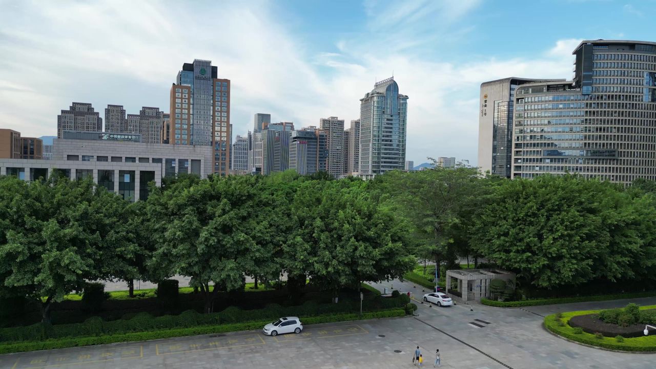 航拍福建龙岩城市风光