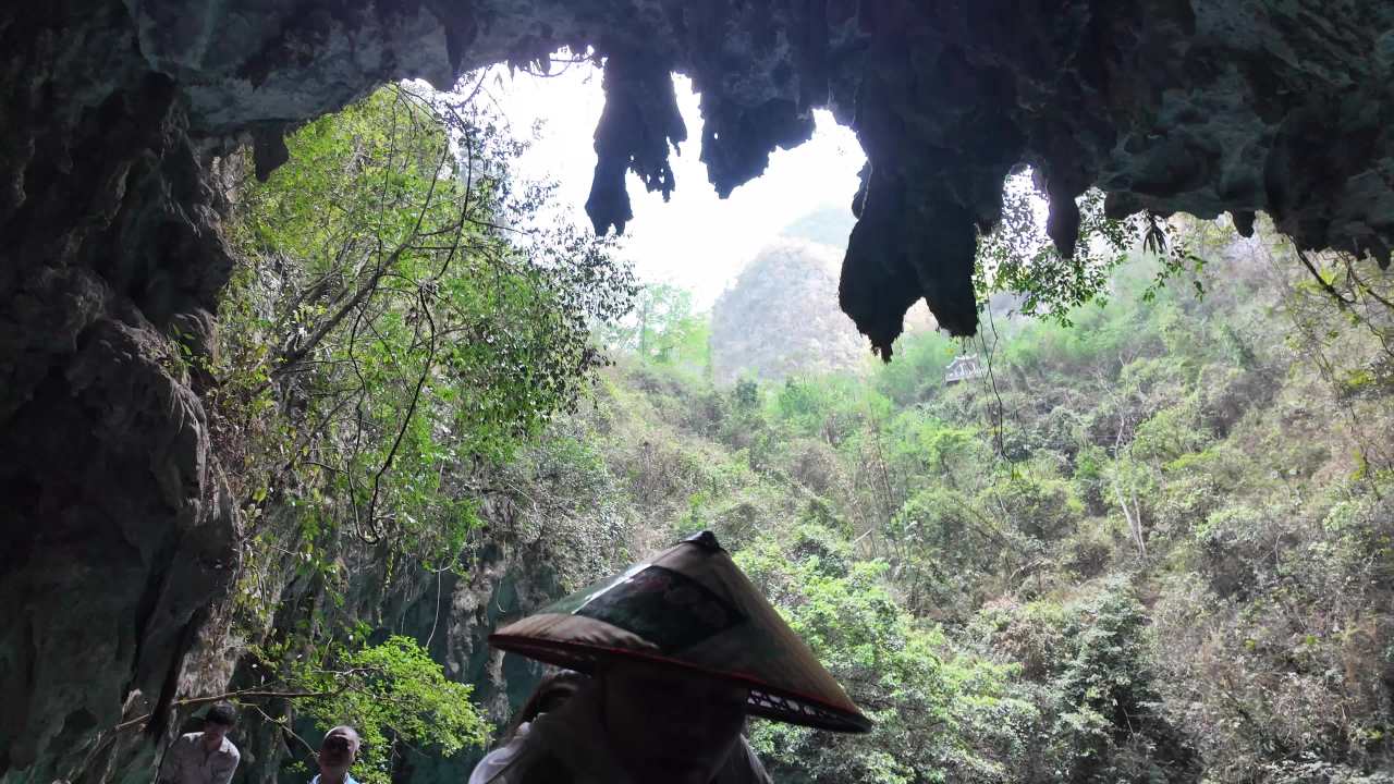 溶洞天窗 31