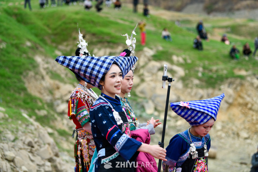 布依族民族文化  布依族节日活动 6
