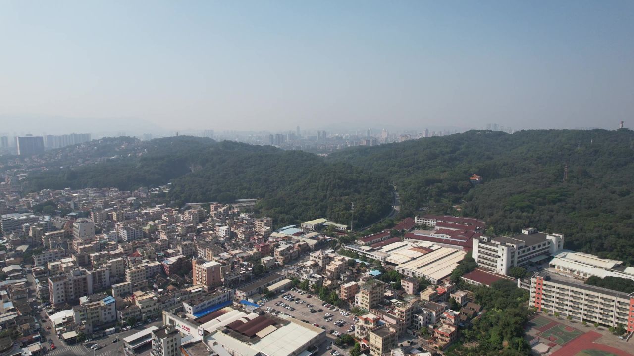 城市老城区居民楼航拍 