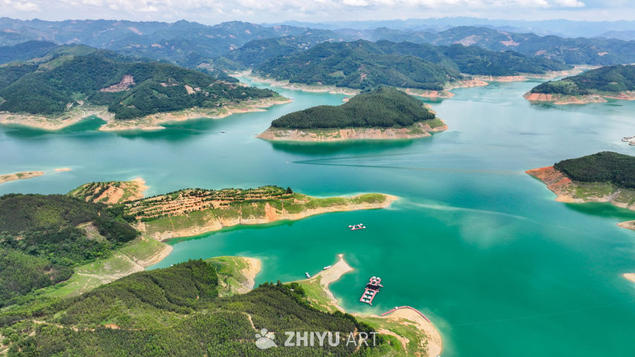 夏日贵州万峰湖 4