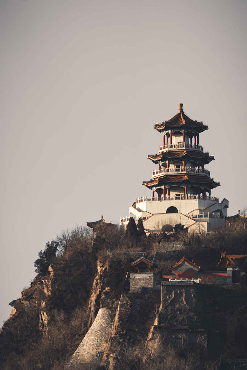 绝巅之塔