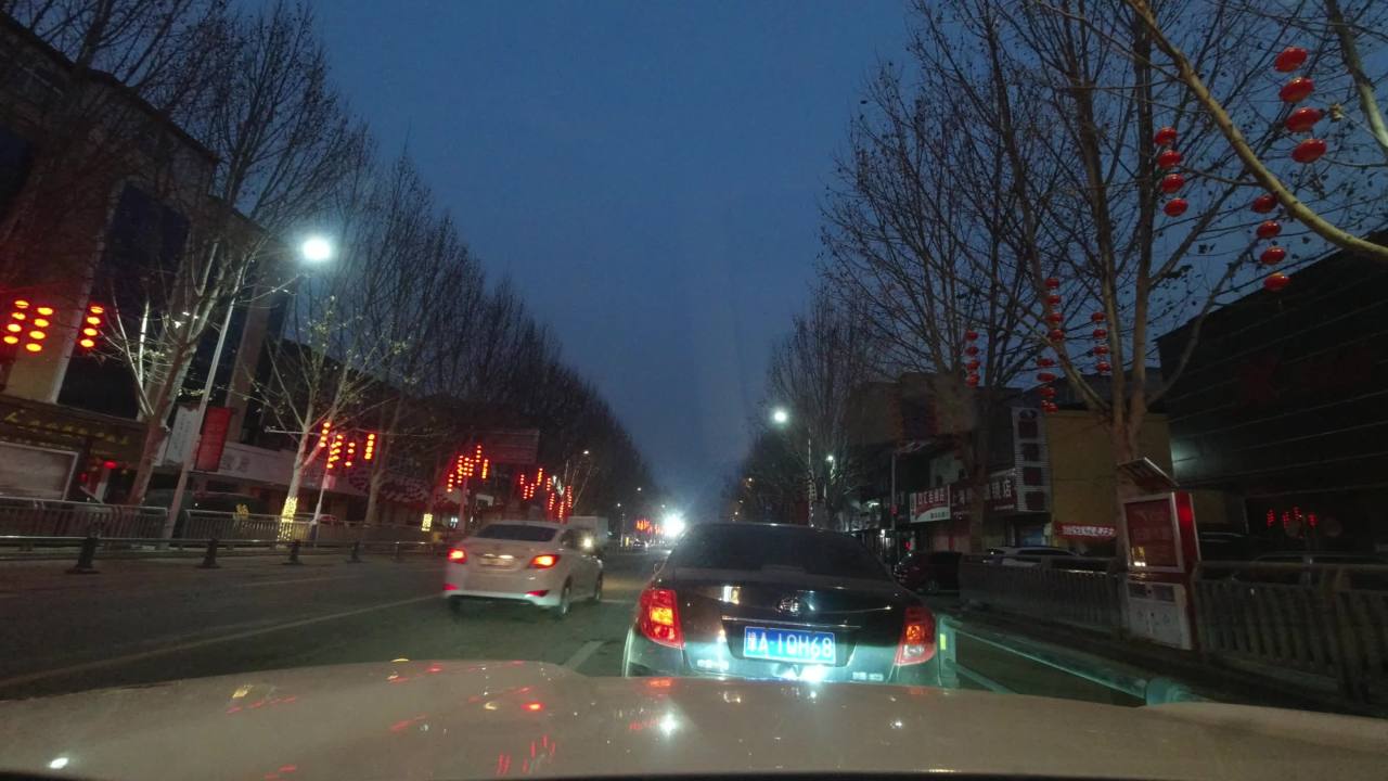 夜行城市街景