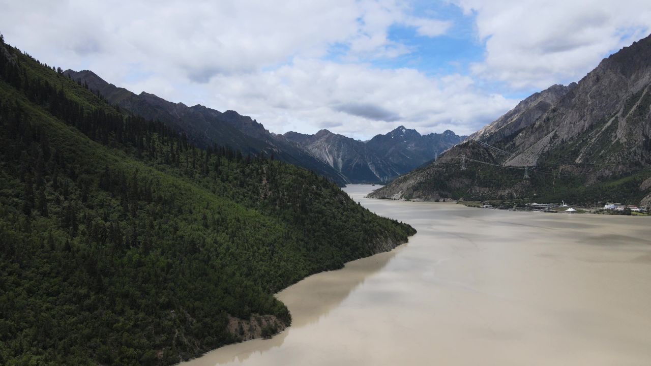 航拍然乌湖汛水期 10