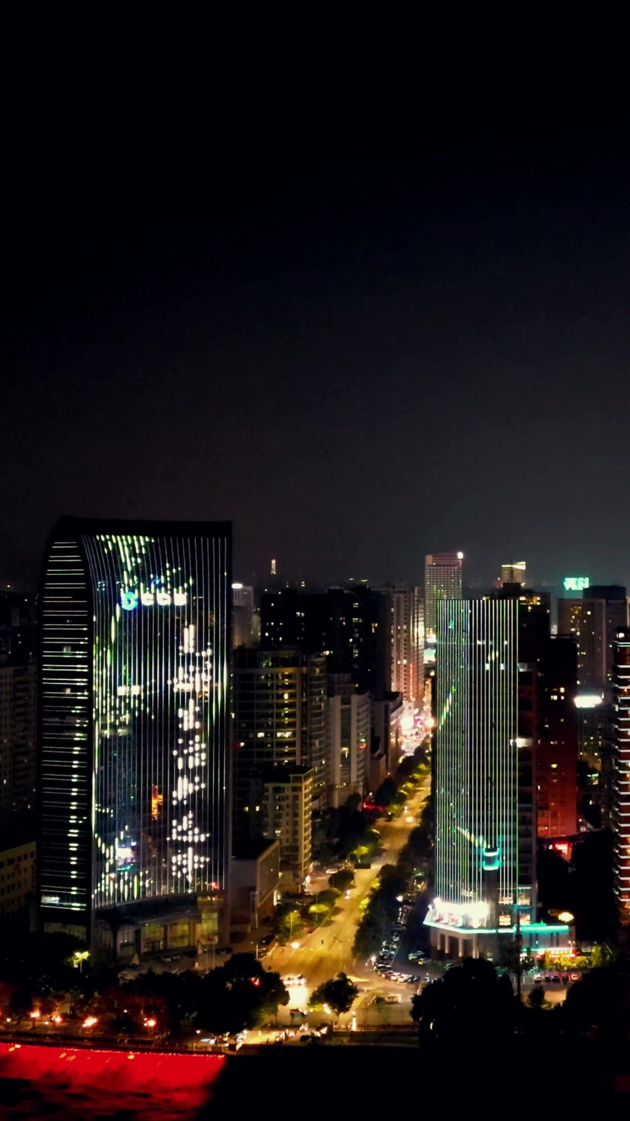  湖北宜昌城市夜景灯光竖屏航拍