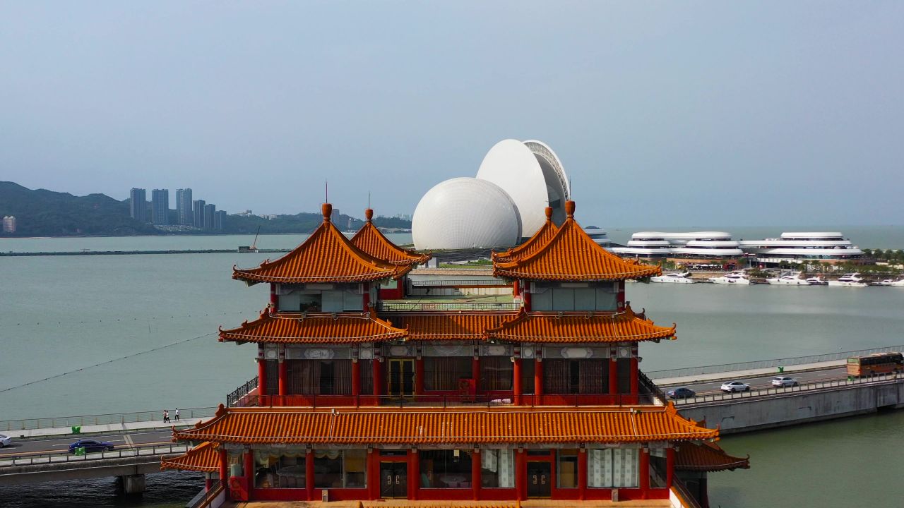穿越建筑