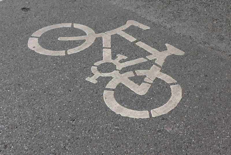 地上自行车标志