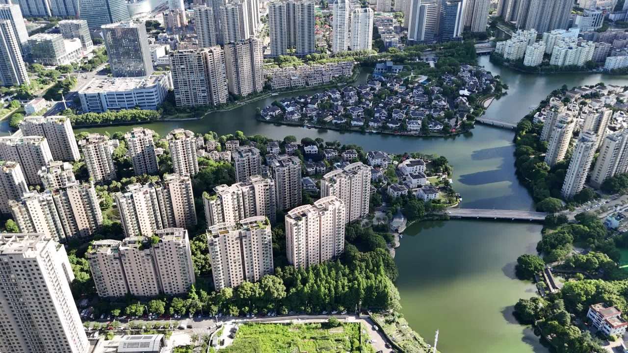 城市绿洲与现代建筑