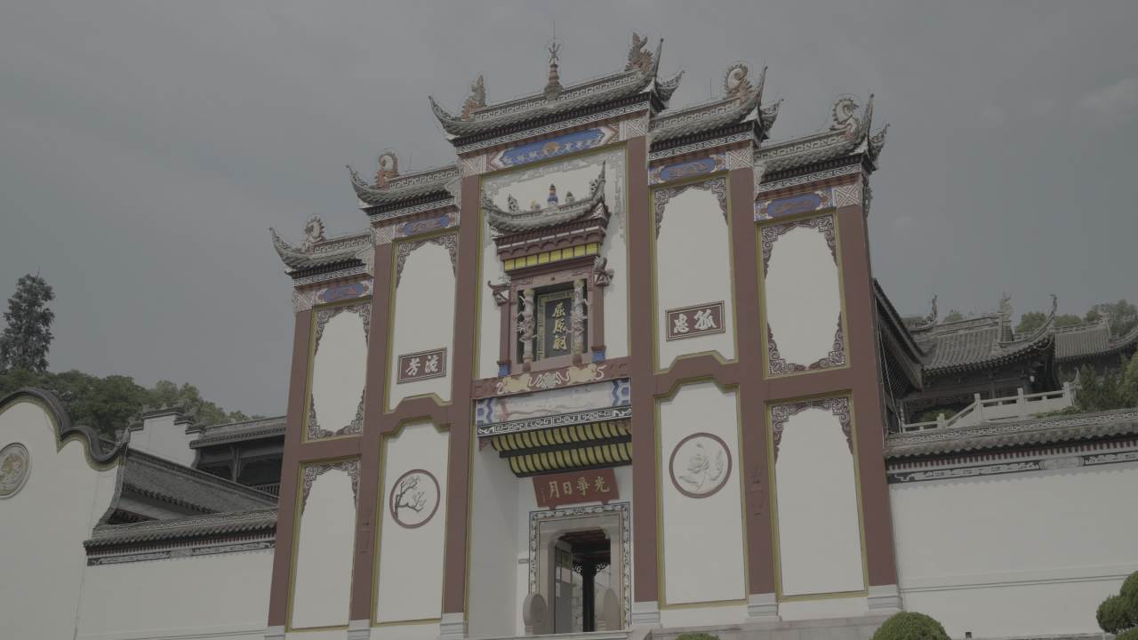 古韵寺庙大门