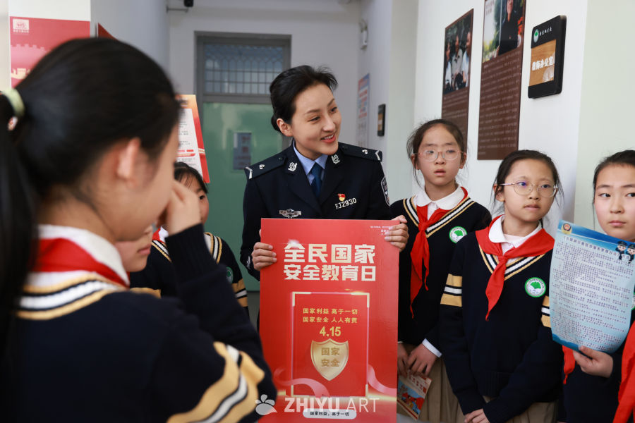 兰州公安：国家安全宣传进校园 4
