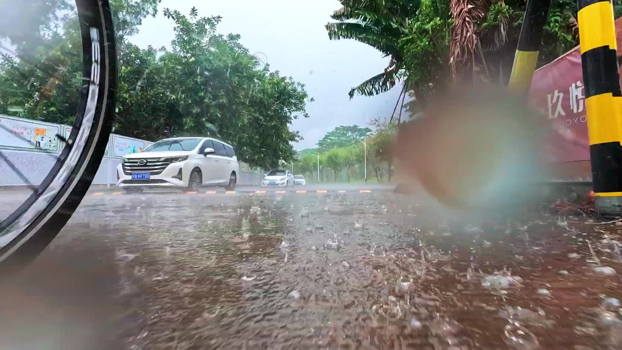 崖口风光 时代
