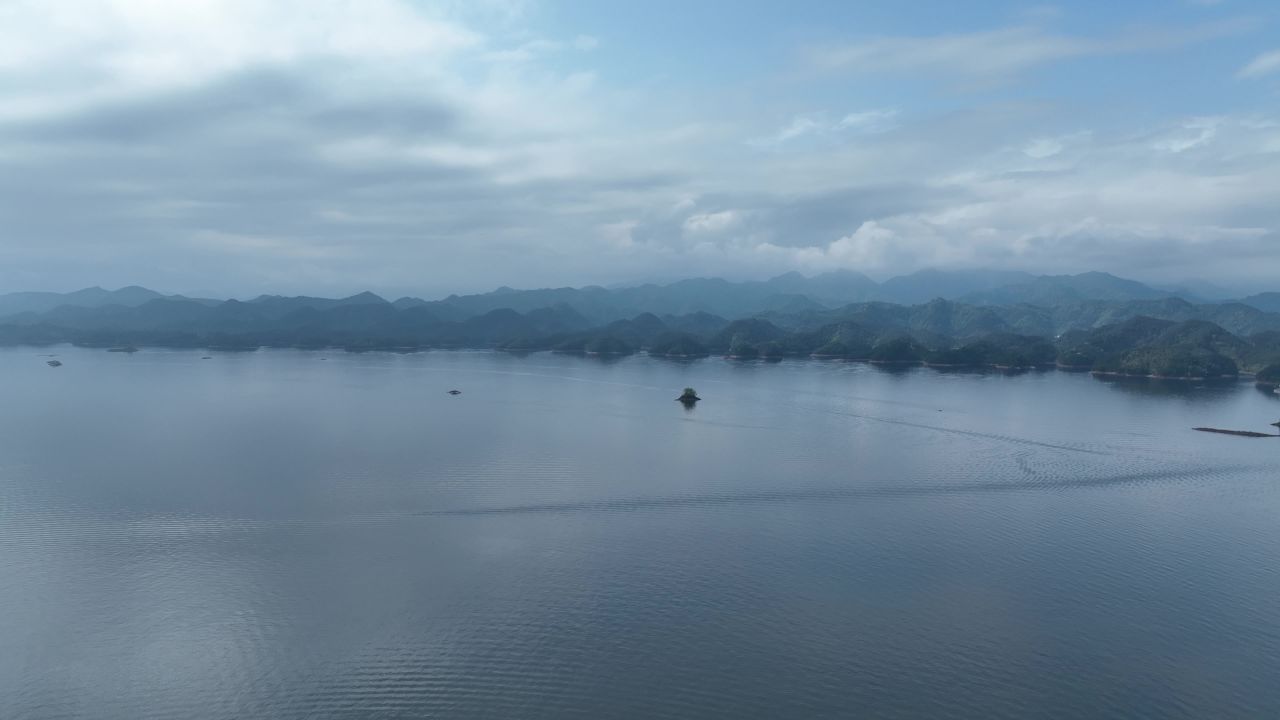 4K航拍浙江千岛湖风景区 10